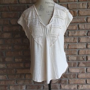 Magnolia South v-neck short sleeve top.